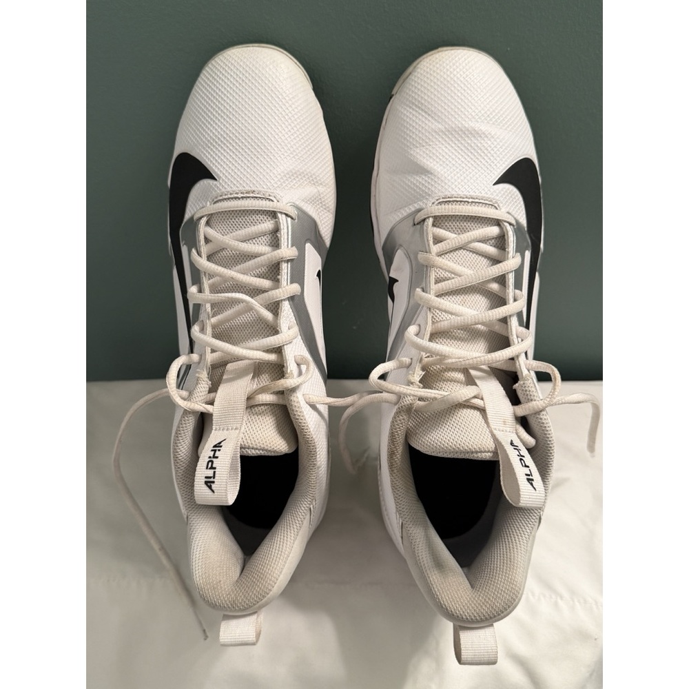 Nike White and Black Athletic Sneakers with Pink Accent